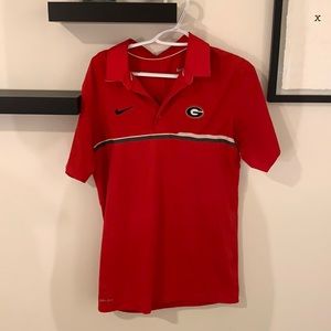 Men’s Nike Dri-Fit Red UGA Georgia Bulldawgs Short Sleeve Shirt Size Small
